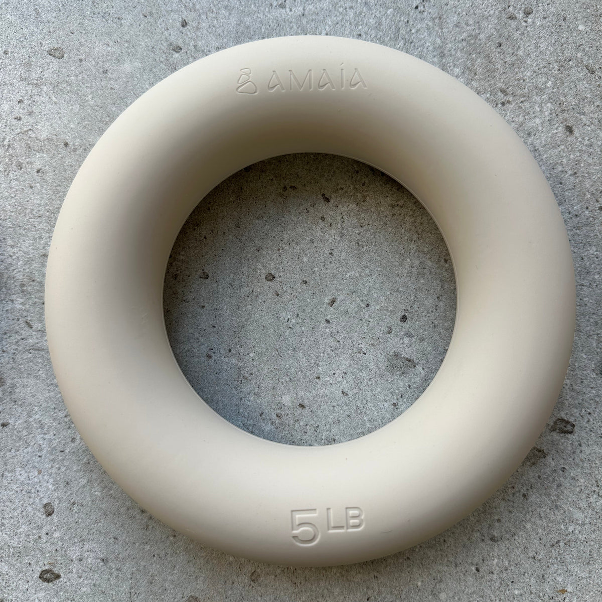 NEWS! Ring weight 2.2 kg - Beige